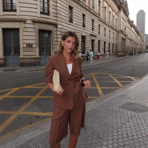 Blazer A Maniche Corte E Pantaloncini Da Donna Con Cintura Completo Casual Da Ufficio In Poliestere Tinta Unita