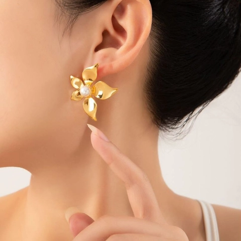 Pendientes de Botón de Flor de Oro de Acero Inoxidable Minimalistas Con Perla Artificial para Mujer Joyas Florales