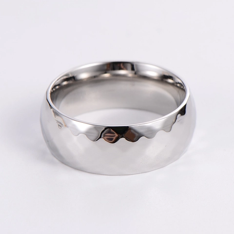 Anello Mobius In Acciaio Inossidabile 304 Fascia Sfaccettata Martellata Motivo A Diamante Minimalista Lucidato Gioielli Per Uomo Donna