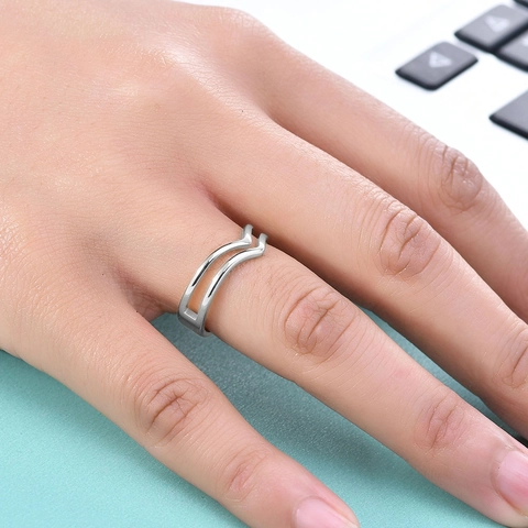 Minimalist Double Layer V Shape Ring 304 Stainless Steel Hollow Geometric Polished Jewelry For Women Men