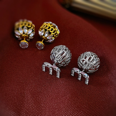 Stecker Ohrringe Mit Zirkonia Buchstabe M Und Hohlkugel Dekor Silbernem Ohrstecker Legierung Elegant