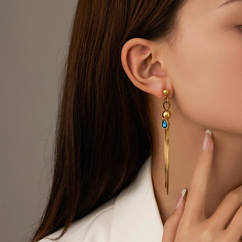 Orecchini Lunghi a Nappa in Acciaio Inossidabile per Donna Placcati in Oro Farfalla Cuore Pendenti Gioielli Eleganti Accessori