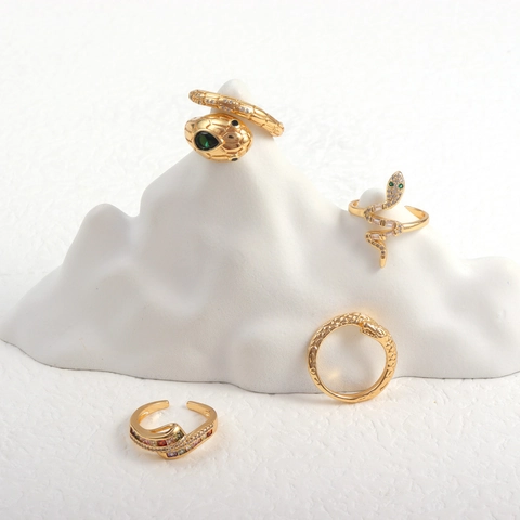 Anello Serpente Regolabile Rame Placcato Oro Zirconia Occhi Verdi Design Animale Gioielli Punk Per Donna Uomo
