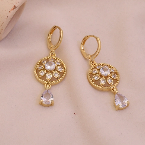 Pendientes Colgantes De Gota De Agua Con Flores Huecas Vintage Cobre Cristal Incrustado Estilo De Lujo Ligero Para Mujeres