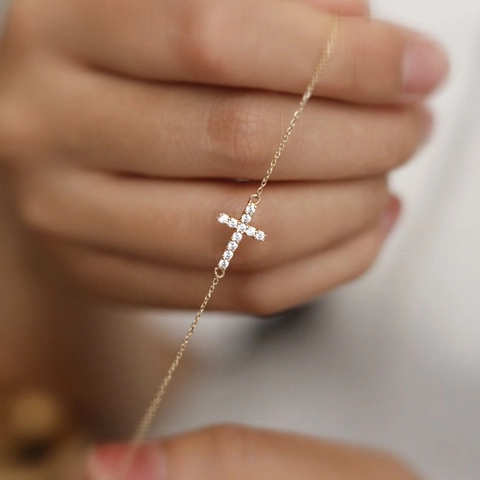 925 Sterling Silver Cross Bracelet For Women 18K Gold Plated Zirconia Inlaid Adjustable Minimalist Fashion Jewelry Gift