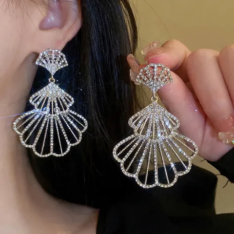 Waaievormige Hangende Oorbellen Met Zilveren Oorsteker Legering Strass Luxe Druppel Voor Dames Party Accessoires