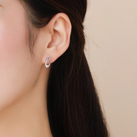 Minimalist 925 Sterling Silver Twist Water Drop Stud Earrings For Women Exquisite Micro Inlaid Zirconia Delicate Fashion Jewelry Elegant Versatile Commute Gift