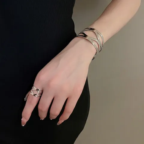 Irregular Metal Hollow Geometric Open Cuff Bracelet And Adjustable Ring Vintage Luxury Minimalist Fashion Jewelry Accessories