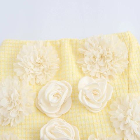 Mini Jupe En Tweed À Carreaux Pour Femmes Avec Appliques De Fleurs En Tissu 3D Fente Latérale Élégante Style Chic