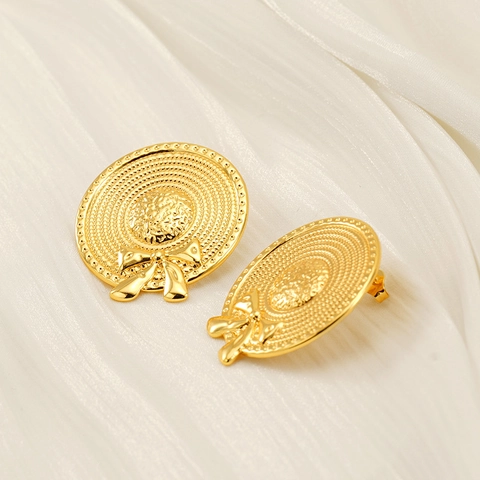 Pendientes De Botón Acero Inoxidable Chapado En Oro De 18K Forma Sombrero De Paja Lazo Textura Tejida Retro Para Mujeres