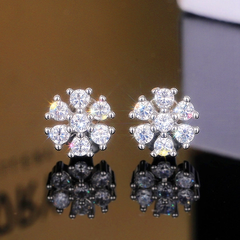 Boucles d'Oreilles Clous à Fleurs en Zirconia Élégantes pour Femmes Bijoux en Cuivre Avec Tige en Argent Sterling 925 Cadeau