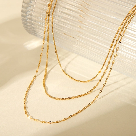 Collar De Varias Capas Para Mujer De Acero Inoxidable Chapado En Oro De 18K Cadena Estilo Ins Joyería Impermeable No Se Desvanece
