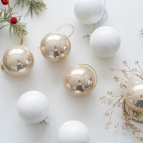 Christmas Glass Baubles Ornaments Shiny Matte Colorful Round Electroplated Hanging Glass Balls Holiday Party Elegant Home Decorations