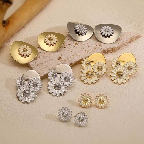 White Daisy Flower Stud Earrings Copper Enamel Drip Oil Sweet Fresh Floral Jewelry For Women