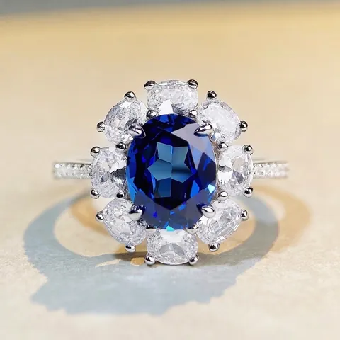 Luxury 925 Sterling Silver Flower Cluster Halo Ring Oval Rhinestone Inlaid Fashion Jewelry For Women Elegant Ring Gift