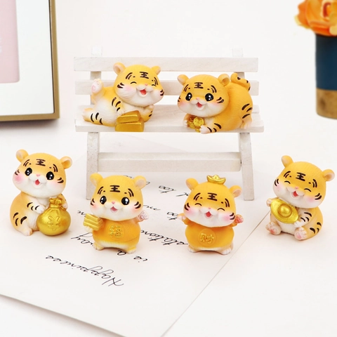 Statuette Di Tigre In Resina Portafortuna Animali Dello Zodiaco Cartoon Per Cruscotto Auto Scrivania Decorazioni Casa