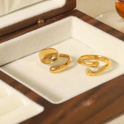 Hugging Hands Open Ring 18K Gold Plated Stainless Steel Adjustable Minimalist Irregular Finger Jewelry For Women