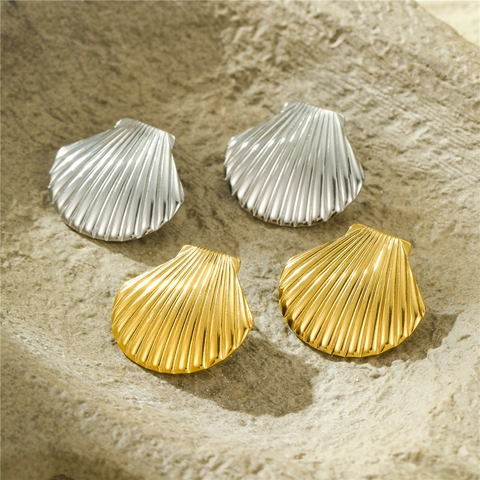 Pendientes De Botón De Concha Gruesos Acero Inoxidable Chapado En Oro 18K Forma De Abanico Retro Francés Joyería Para Mujer
