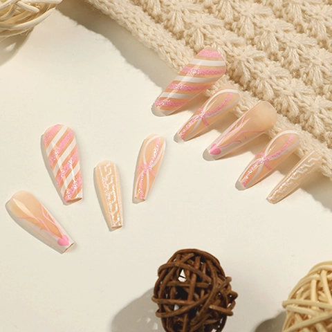 Christmas Press On Nails Long Coffin Pink White Glitter Stripes Heart Bow Design Sweet Cute Holiday Party Fake Nails