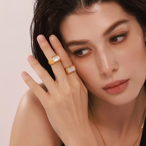 Signet Ring Titanium Steel Gold Plated White Shell Inlay Geometric Rectangle Waterproof Retro Minimalist Finger Jewelry