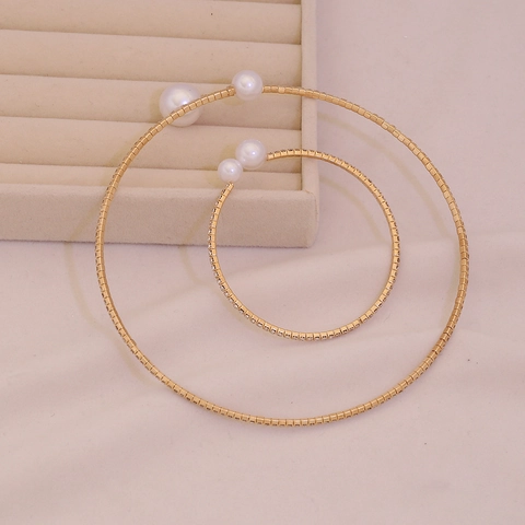 Elegant Faux Artificial Pearl Rhinestone Copper Necklace And Bangle For Women Simple Fashion Versatile Geometric Style Jewelry