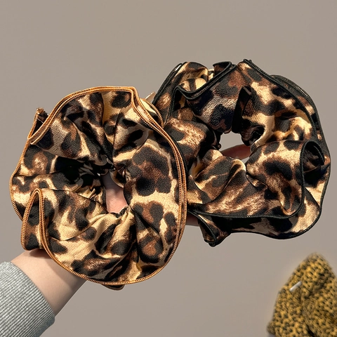 Oversized Leopard Print Scrunchies Satin Elastic Hair Ties Ponytail Holder Vintage Hair Rope Women Fashion Accessories