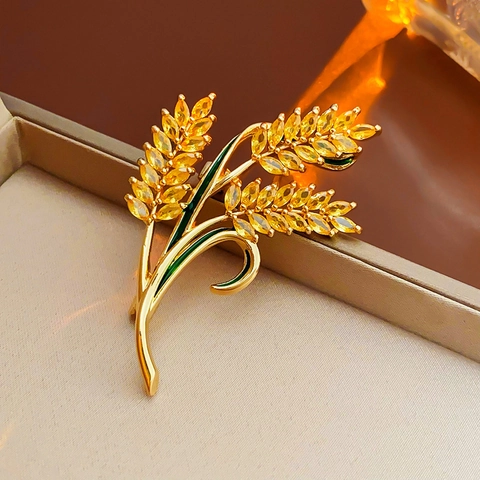 Spilla Lega Placcata Oro Zircone Perla Artificial Fiore Farfalla Forma Animale Per Donna Accessori Eleganti