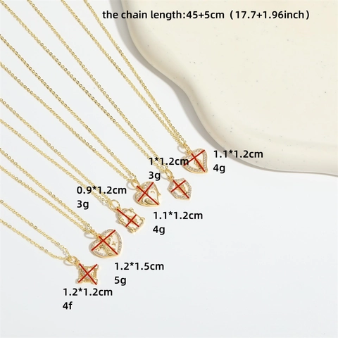Collier Pendentif Cœur en Cuivre et Zirconia Vintage Portrait Religieux de la Vierge Marie Choker en Émail Doré pour Femme