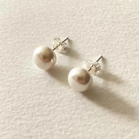 Orecchini A Lobo Con Künstliche Perle D'acqua Dolce Tonde Con Perno In Argento Sterling 925 Gioielli Stile Dolce Per Donna