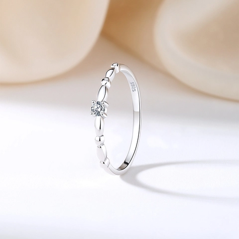 Minimalistische 925 Sterling Zilveren Stapelring Voor Dames Witgoud Verguld Geometrische Band Met Ronde Zirconia Sieraden