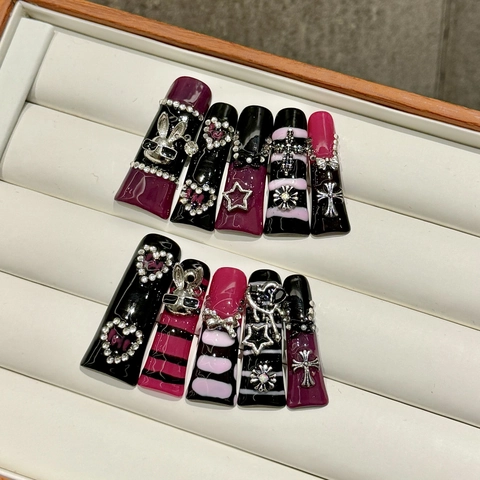Handgefertigte Lange Sargnägel Zum Aufpressen Extra Lange Entenschnabel Gothic Kreuz Hase Metallzubehör Strass Sweet Cool Y2K Falsche Nägel