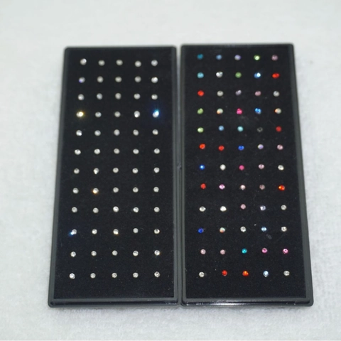 Nasenstecker aus Edelstahl mit Strasssteinen Chirurgenstahl Piercingschmuck Bone Form Dekorativer Körperschmuck für Damen Herren