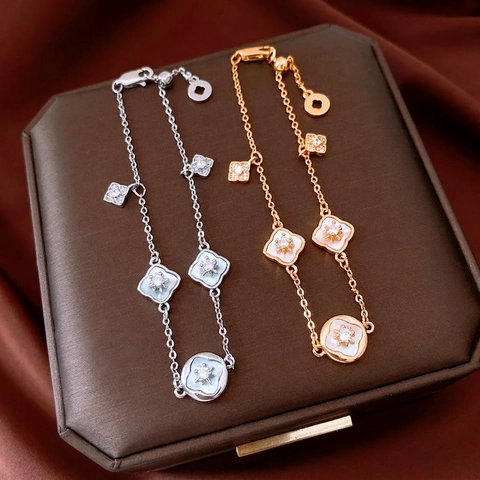 18K Gold Plated Flower Clover Bracelet French Vintage Copper Mother Of Artificial Pearl Zircon Adjustable Jewelry For Women