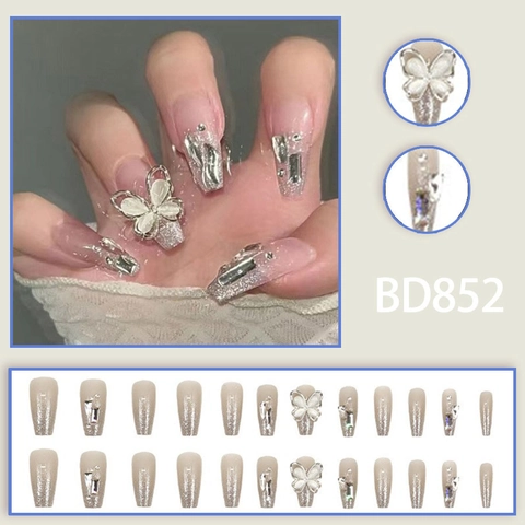 Unghie Finte A Pressione Forma Bara Nude Farfalla Strass Sfumatura Glitter Argento Per Donne Eleganti