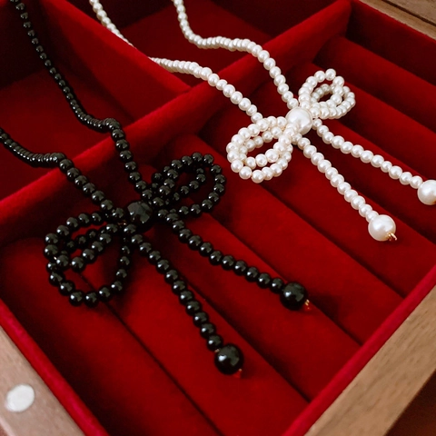 Retro Elegant Bowknot Beaded Necklace With Imitation Artificial Pearls And Alloy Clavicle Chain For Women