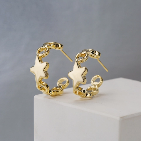 Pendientes De Aro Con Estrella De Pentagrama Cobre Chapado En Oro De 18K Cadena Geométrica Forma En C Joyería Elegante