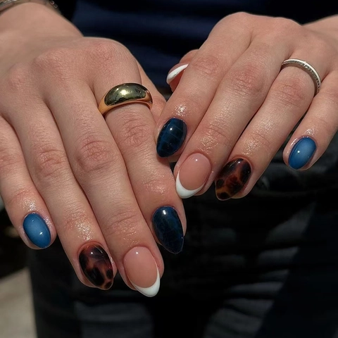 Uñas Postizas Almendra ABS Punta Francesa Ojo De Gato Carey Vintage Elegante Brillante Moda Para Mujeres