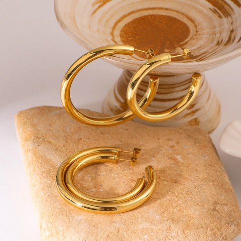 Chunky C-Shape Hoop Earrings 18K Gold Plated Stainless Steel Retro Geometric High Gloss Jewelry For Women