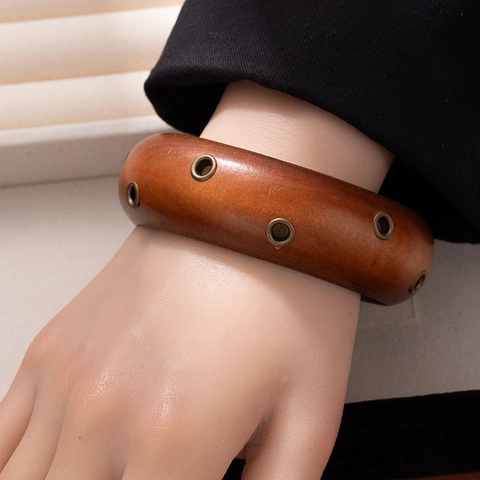 Vintage Houten Brede Bangle Armband Met Legering Ster Klinknagels Retro Etnische Stijl Sieraden Voor Vrouwen