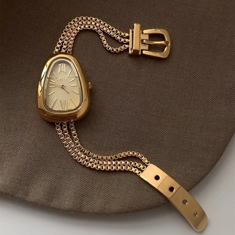Women Quartz Watch Vintage Snake Head Shape Luxury Multi Strand Metal Chain Strap Roman Numerals Waterproof Elegant Wristwatch