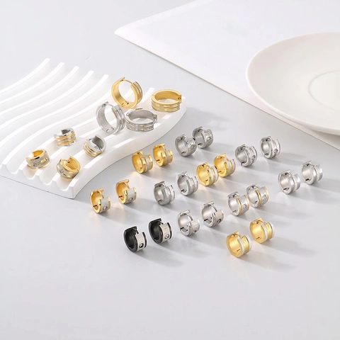 Titanium Steel Hoop Earrings For Men Women 18K Gold Plated Matte Rhinestone Inlaid Geometric Round Stud Earrings Fashion Jewelry