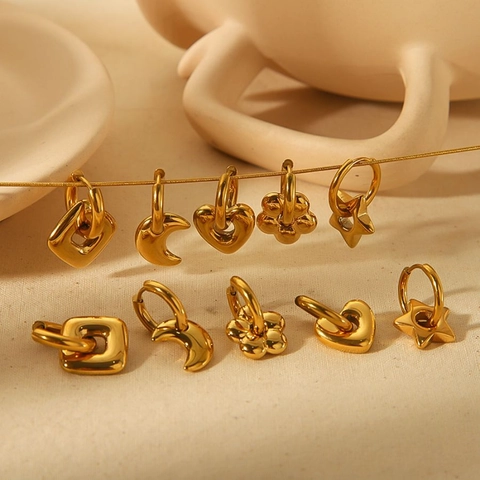 Fashion Stainless Steel Heart Star Flower Moon Geometric Pendant Earrings Gold Plated Elegant Small Hoop Earrings For Women Jewelry Gift