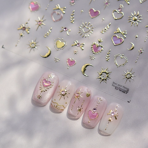 Adesivi Per Nail Art In Rilievo 3D Cristalli Foglia Oro Stella Luna Farfalla Cuore Design Decorazione Per Manicure Adesiva