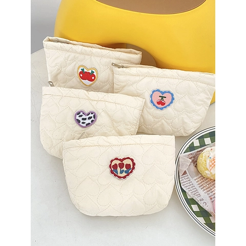 Herz Gesteppte Kosmetiktasche Mit Stickerei Tragbare Aufbewahrungstasche Reise Lippenstift Organizer Süße Handtasche