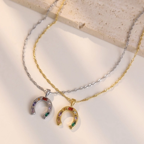 Horseshoe Pendant Necklace Stainless Steel With Colorful Zircon U-Shape Minimalist Fashionable Jewelry For Women