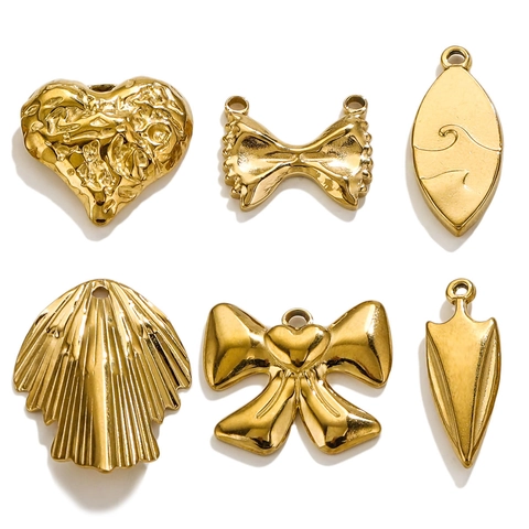 Ciondoli In Acciaio Inossidabile Placcato Oro 18K DIY Creazione Gioielli Charms Geometrico Cuore Fiocco Foglia Onda