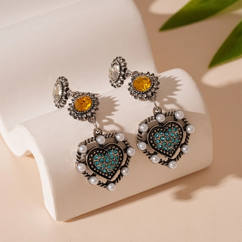 Pendientes De Gota De Corazón De Aleación Con Perla Artificial De Imitación Y Poste De Plata Estilo Barroco Vintage Para Mujeres