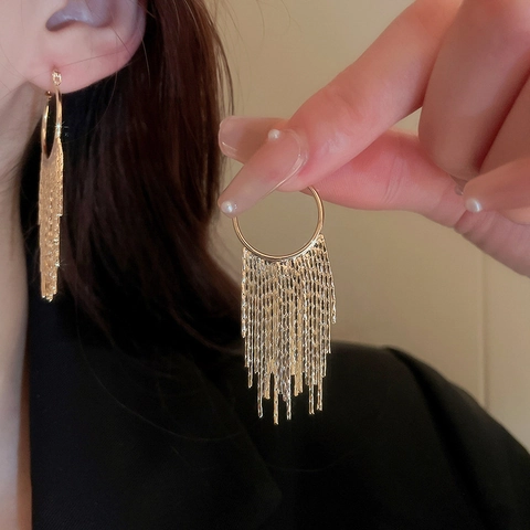 Minimalistische Metalen Ronde Hoop Kwastje Oorbellen Met Stalen Oorsteker Voor Vrouwen Elegante Geometrische Hangers