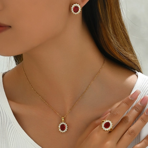 Elegante Set Di Gioielli In Acciaio Inossidabile Dorato Con Strass Ovali Rossi Collana Orecchini Anello Per Donna Stile Vintage