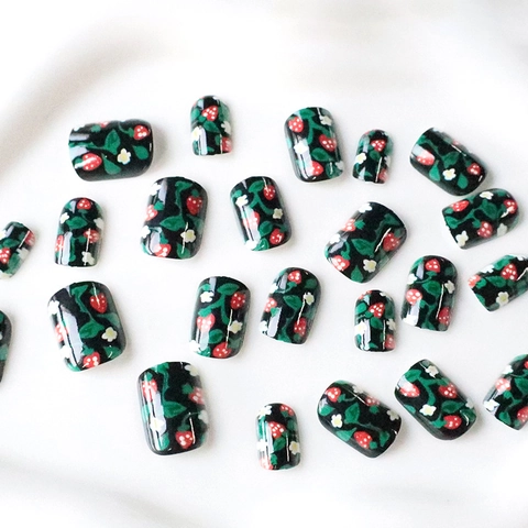 Uñas Postizas Cortas Cuadradas Brillantes Patrón Fresa Flores Dulce Decorativas Uñas Artificiales Para Mujeres